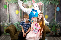 Nash family Easter Bunny 2021